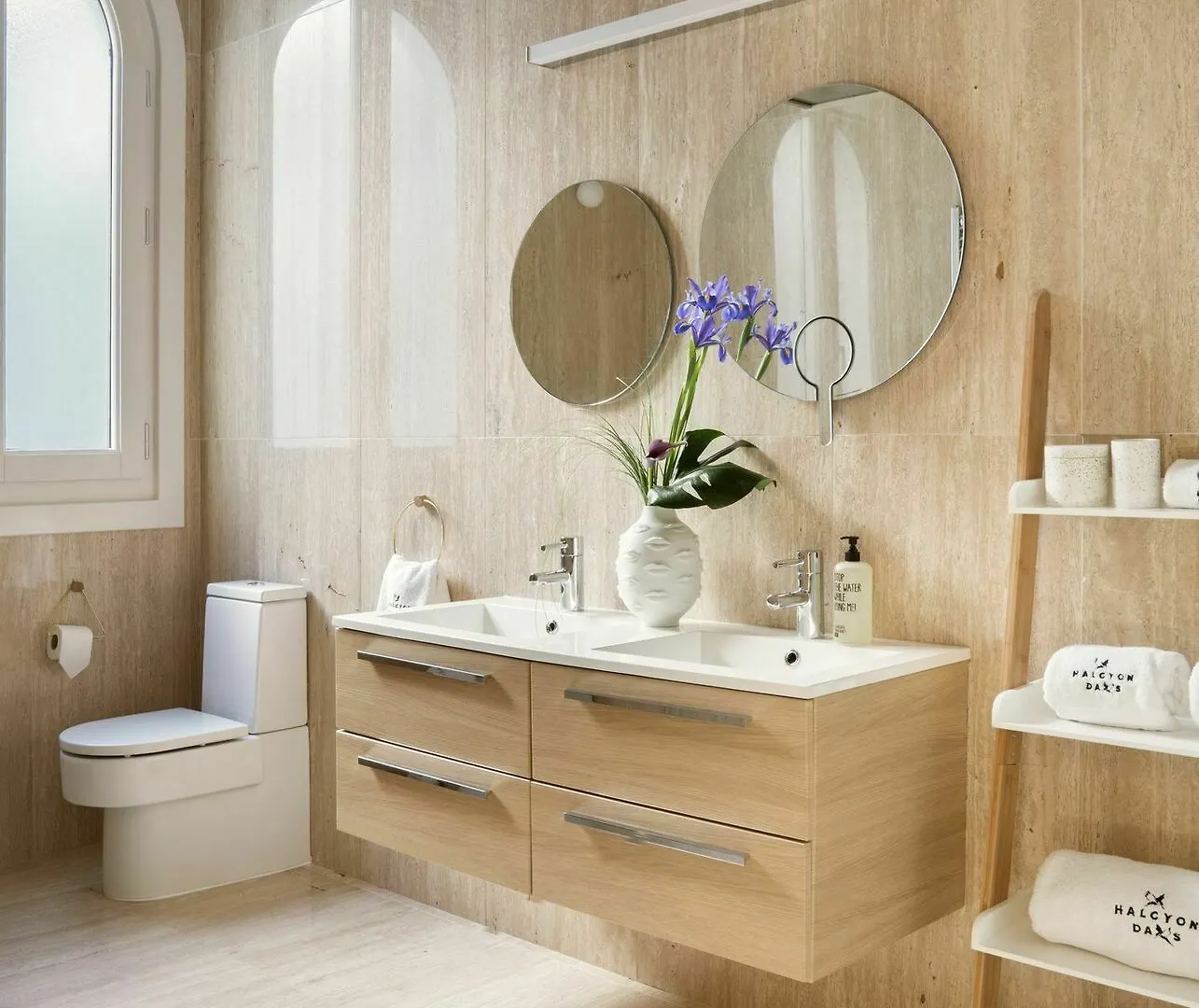 Halcyon Days Designer Apartments By Ana Locking Malaga
